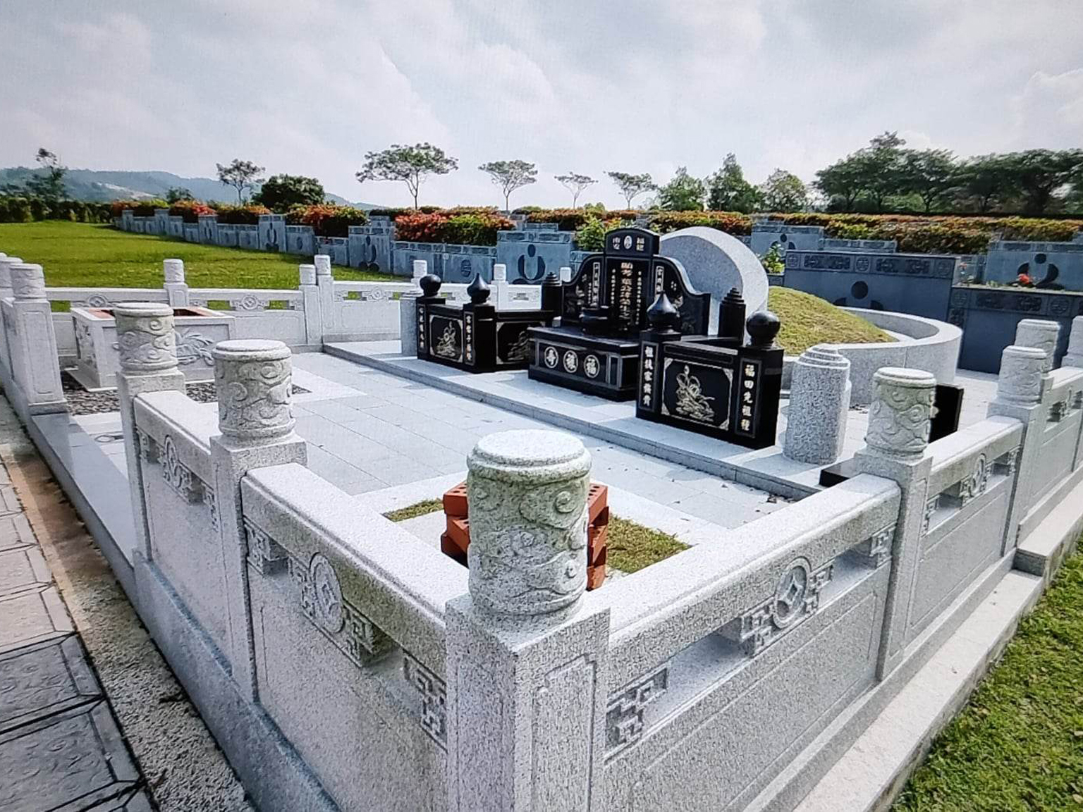 Buddhist Burial Plot